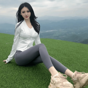 �٤�㣬���������������Ů��