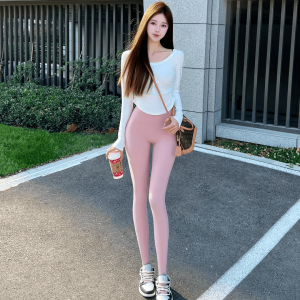 �Ըз�ɫ�٤���µ����Σ����ܷ�һ��Ǳ�ʣ�